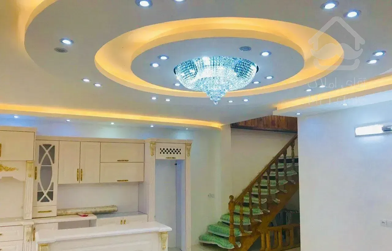 کاخ ویلاشیک۳۹۶متری شهرک اعیانی پشت پارک جنگلی نور