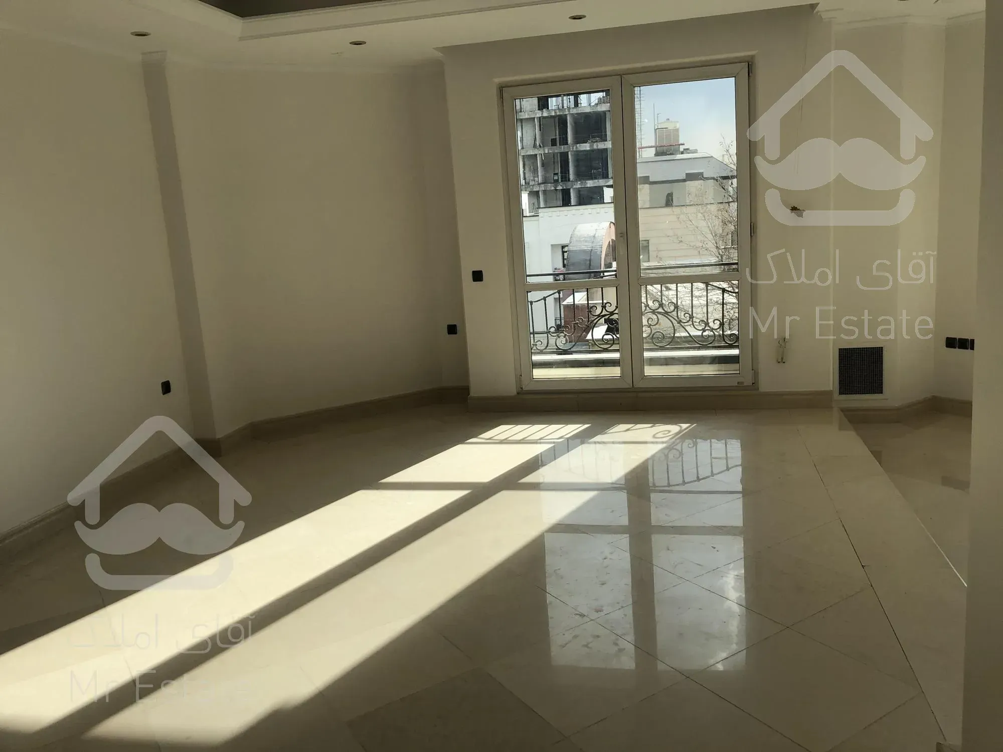 رهن و اجاره آپارتمان ۱۹۰ متری ۳ خوابه فرمانیه فول