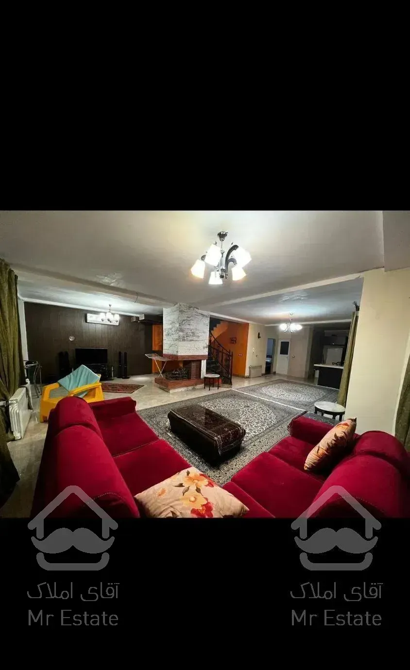 ویلای ساحلی پلاک ۱ استخردار ۳ خواب .