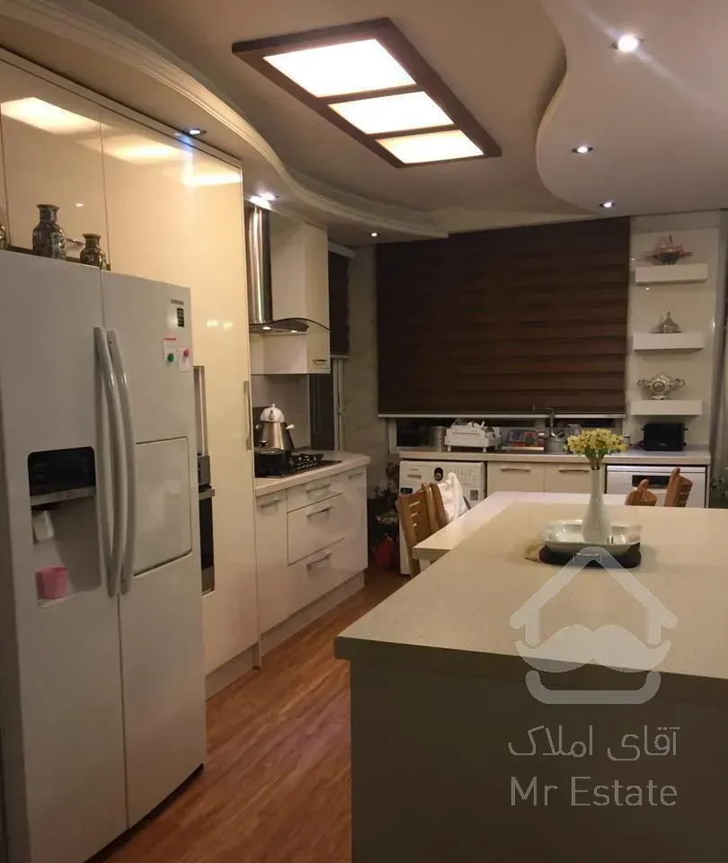 آپارتمان145متری سه خواب قابل معاوضه تهران ویلا