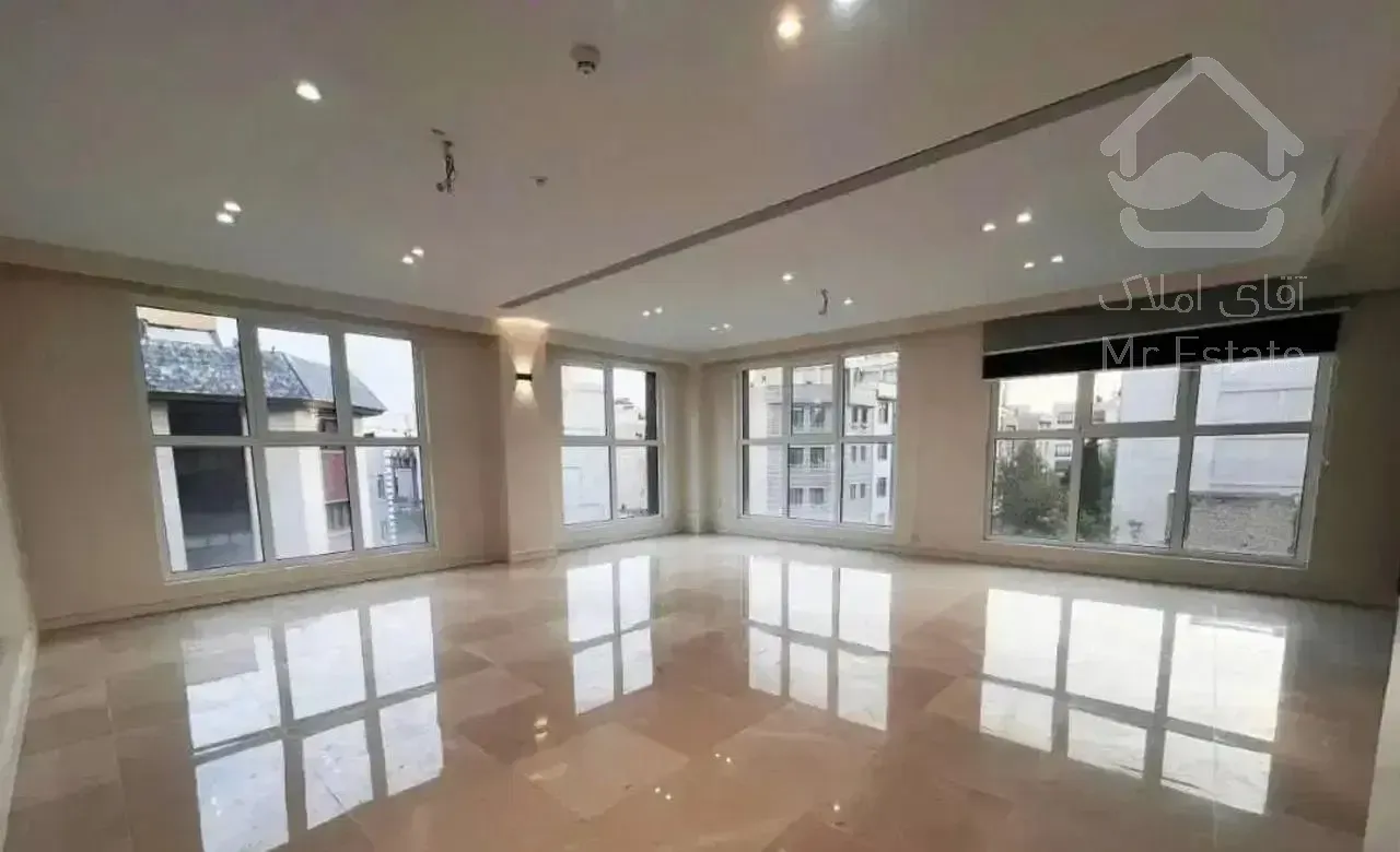 ۱۰۸متری // قلب منطقه//