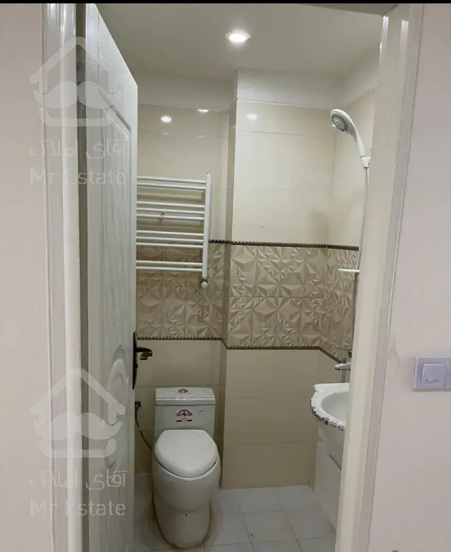 آپارتمان فول امکانات 110متری استاد معین