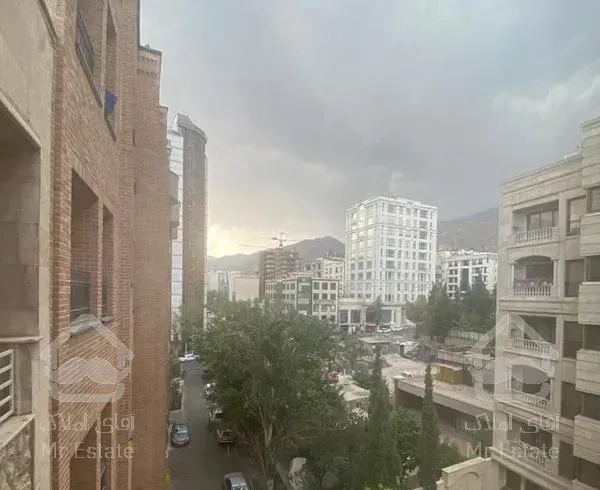 ٥٧ متر کامرانیه شمالی