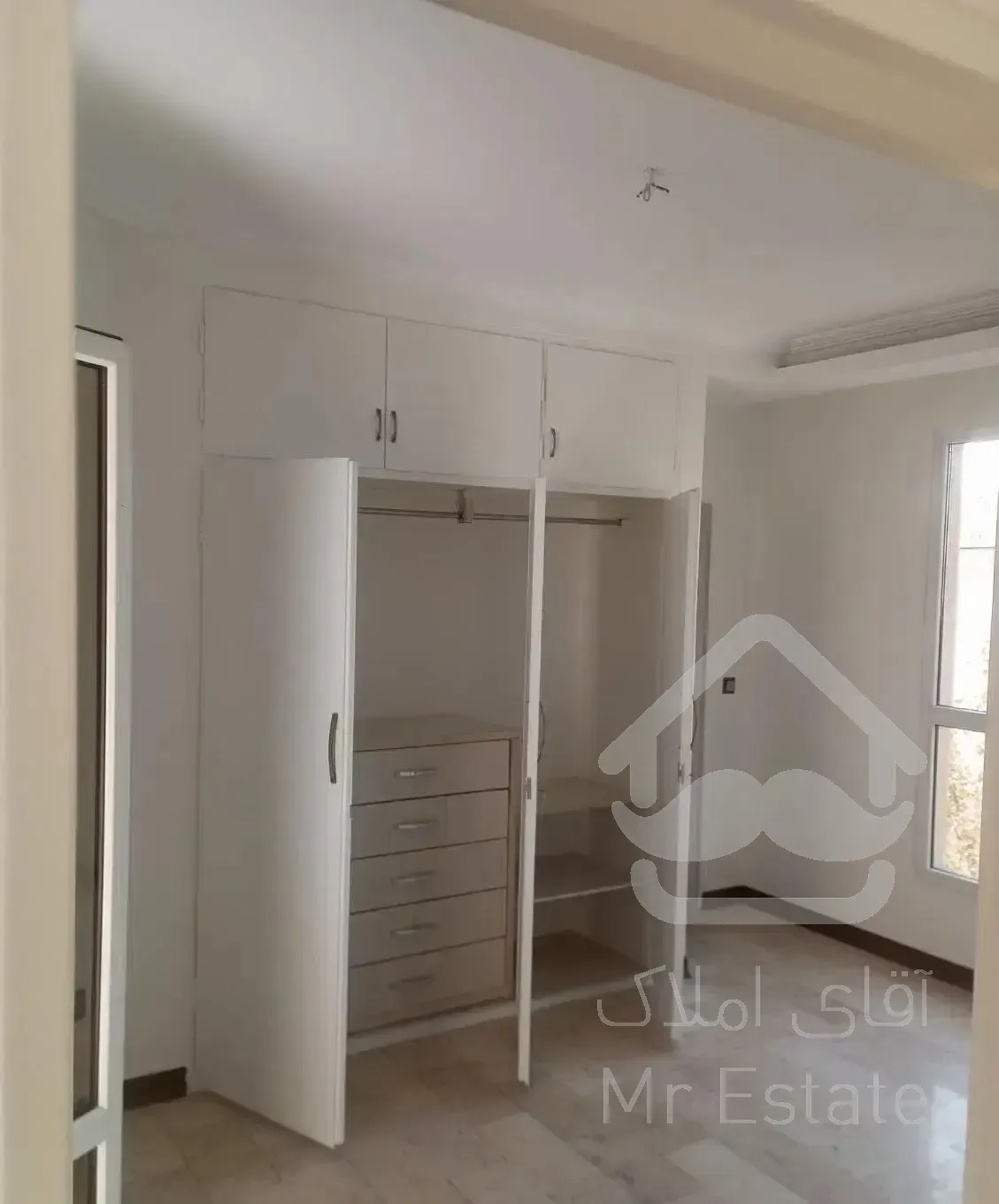 75 متر، بهترین منطقه ظفر، قیمت بسیار مناسب