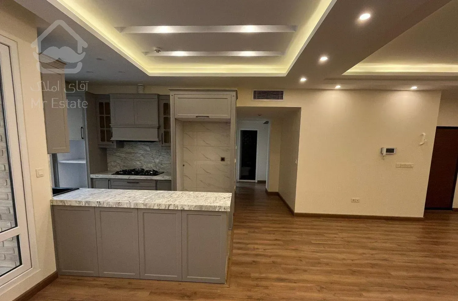 ۹۶ متر نوساز فول امکانات/سنایی/خردمند شمالی