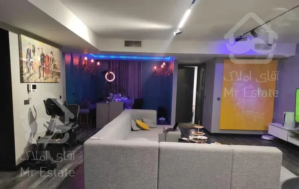 ۱۴۵ متر/۳خواب/تک واحد/رو به آفتاب