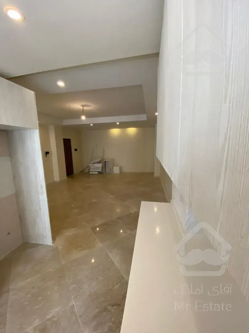 ۷۰متر دو خواب نوساز. مشاعات ابی