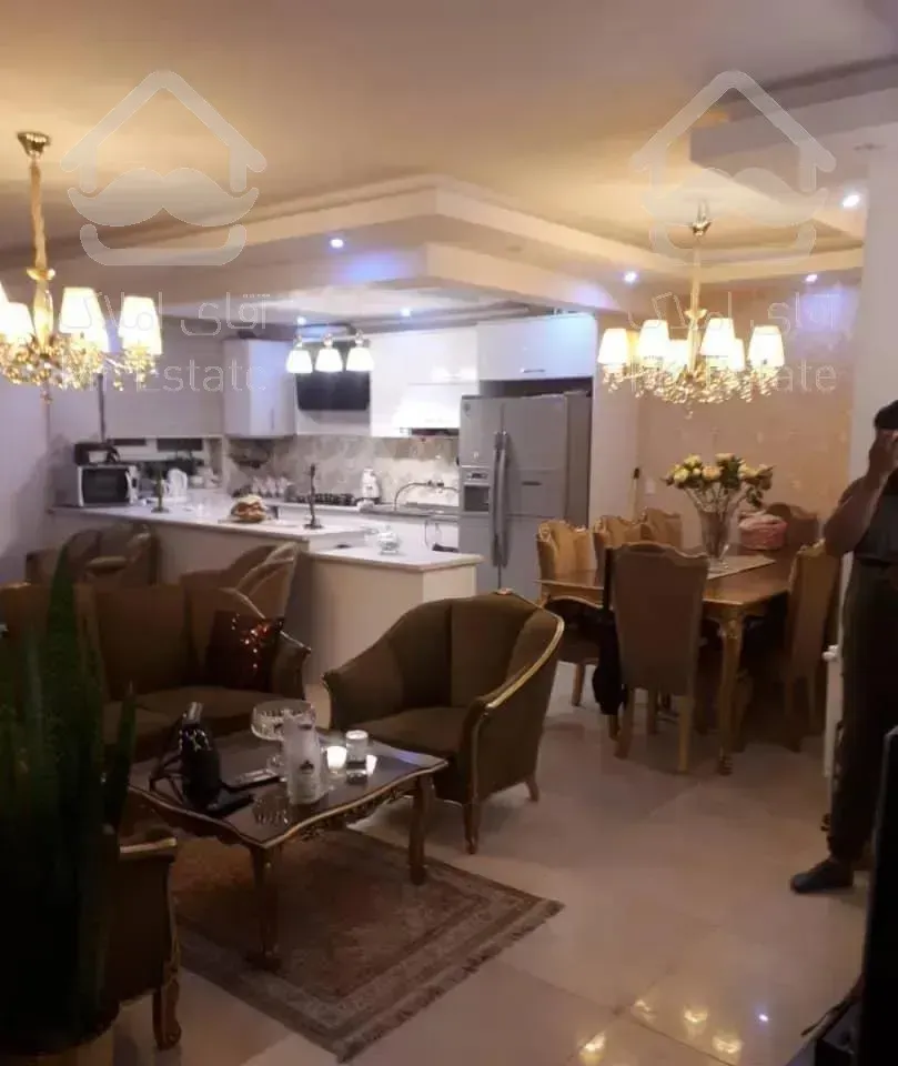 آپارتمان ۸۵متری / خوش نقشه و نورگیر