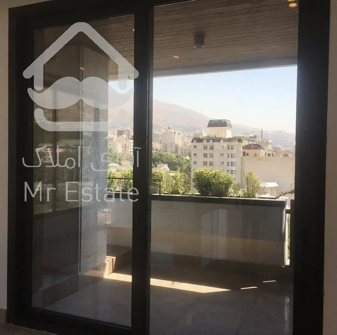 خرید آپارتمان 275 متری نیاوران