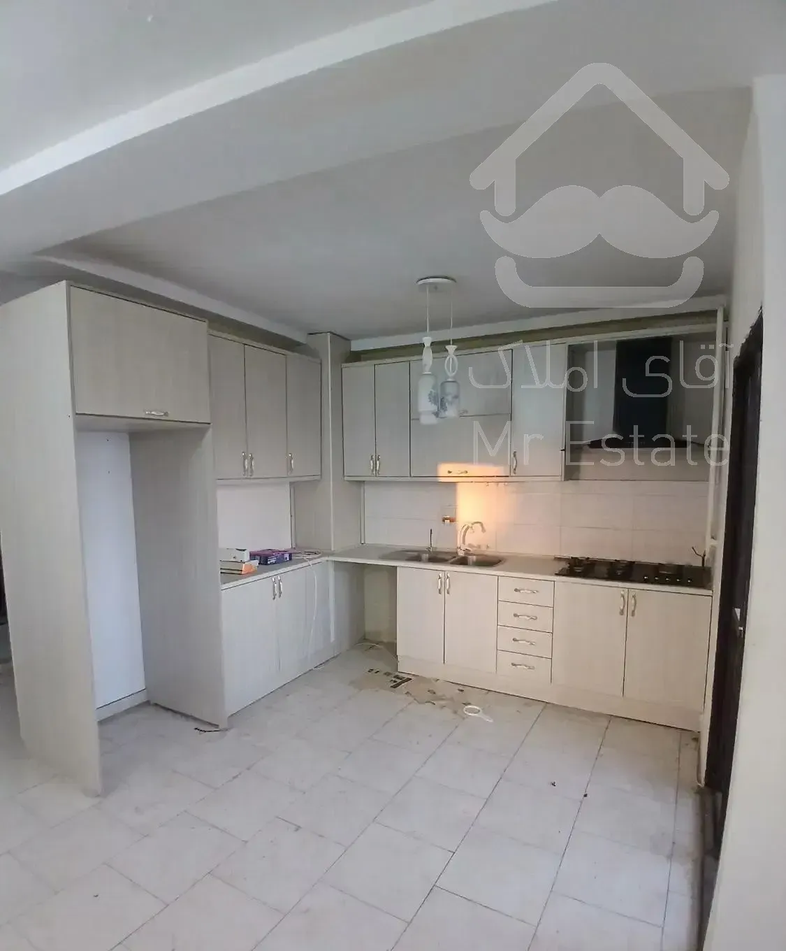 واحد۶۸متری/پردیس/طبقه ۵