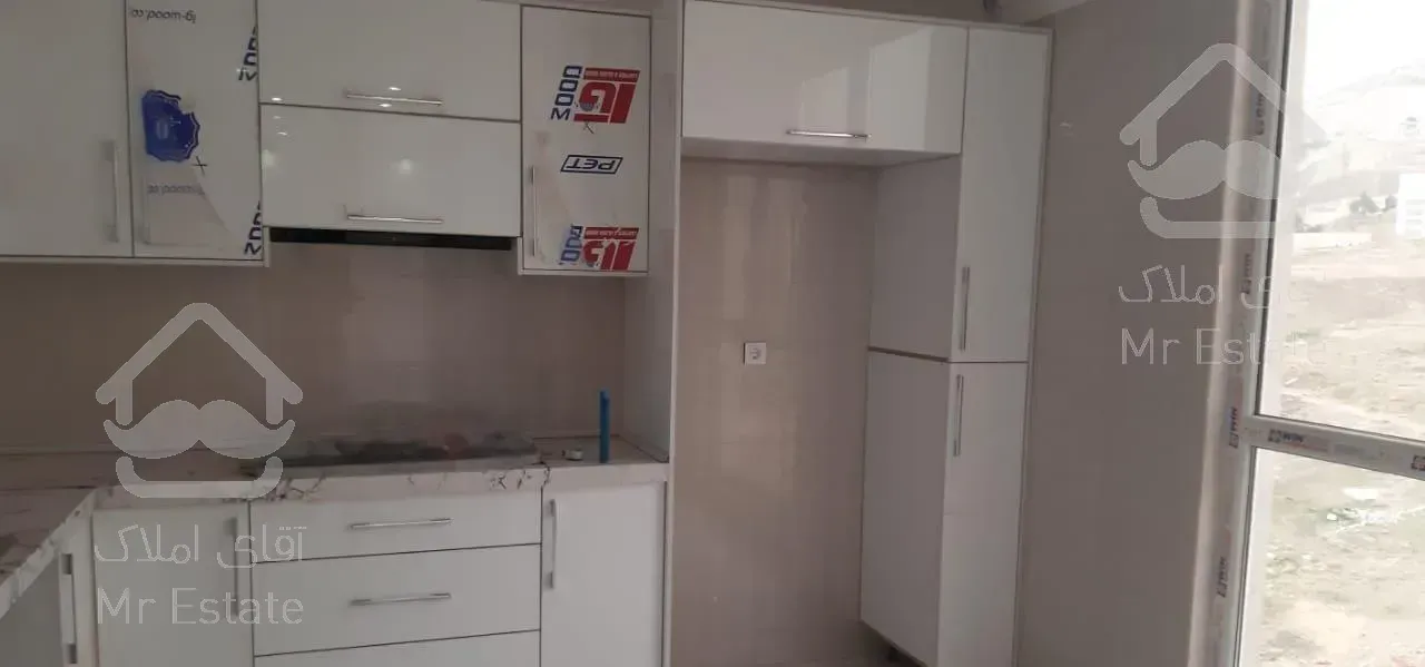 145 متری برج باغ رونیکا پلاس سیمون بولیوار