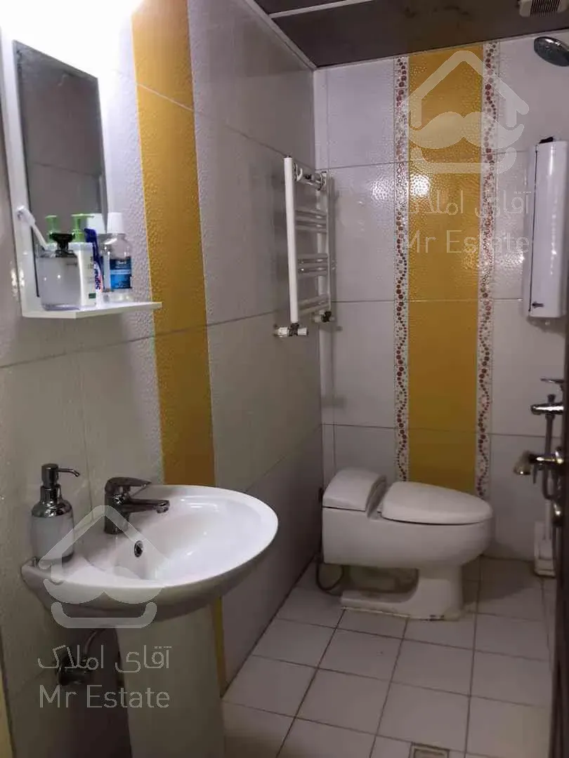 ۶۰ متر دو خوابه فول : پلیس