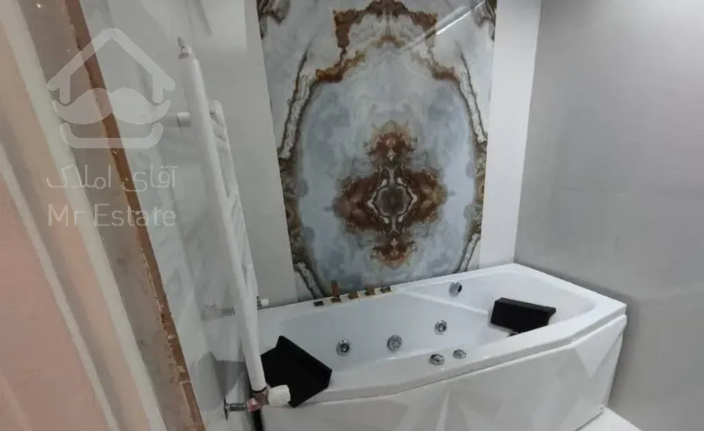 آپارتمان  دوکله ۱۶۲ متری، در هاشمیه