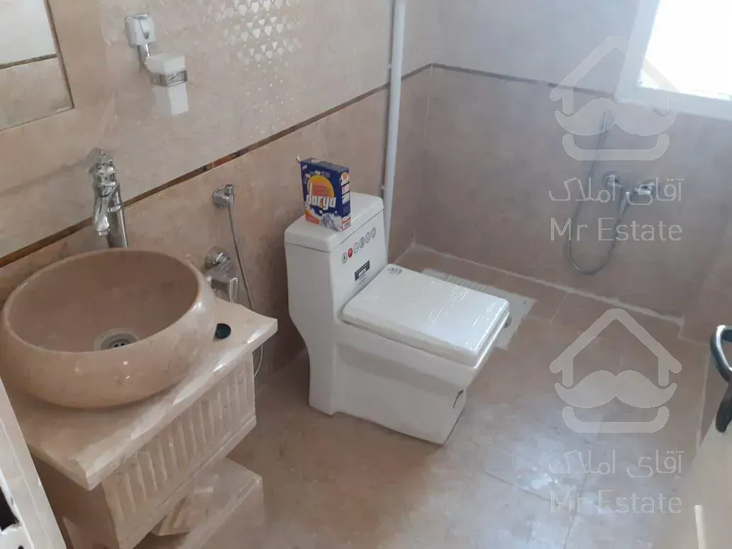 اجاره و رهن آپارتمان زعفرانیه 200  متر شیک