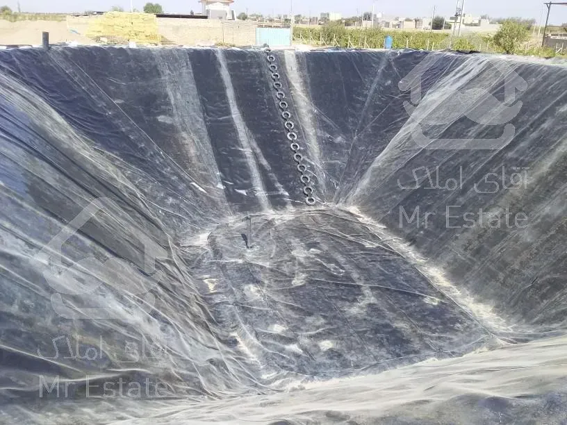 ملک تجاری مسکونی