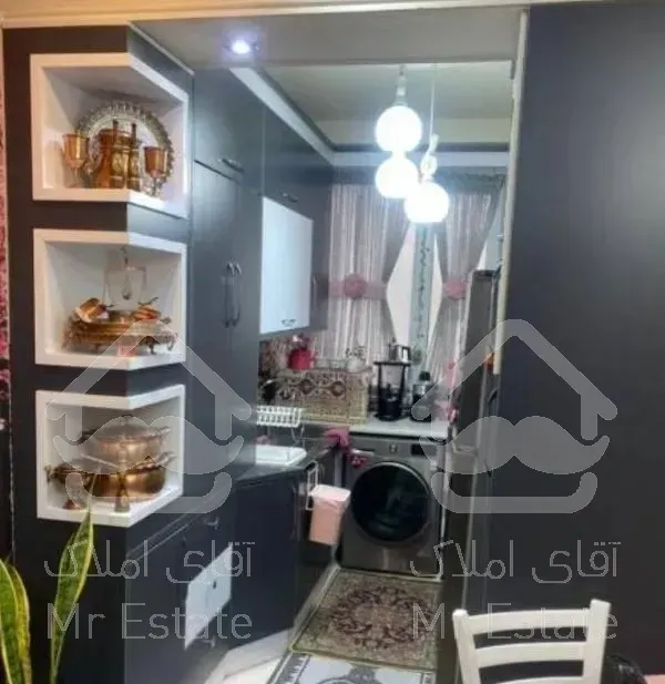 ۵۰متر/پارکینگ دار/پاسدار گمنام