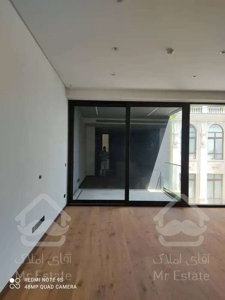 اجاره و رهن آپارتمان زعفرانیه 295  متر لوکس