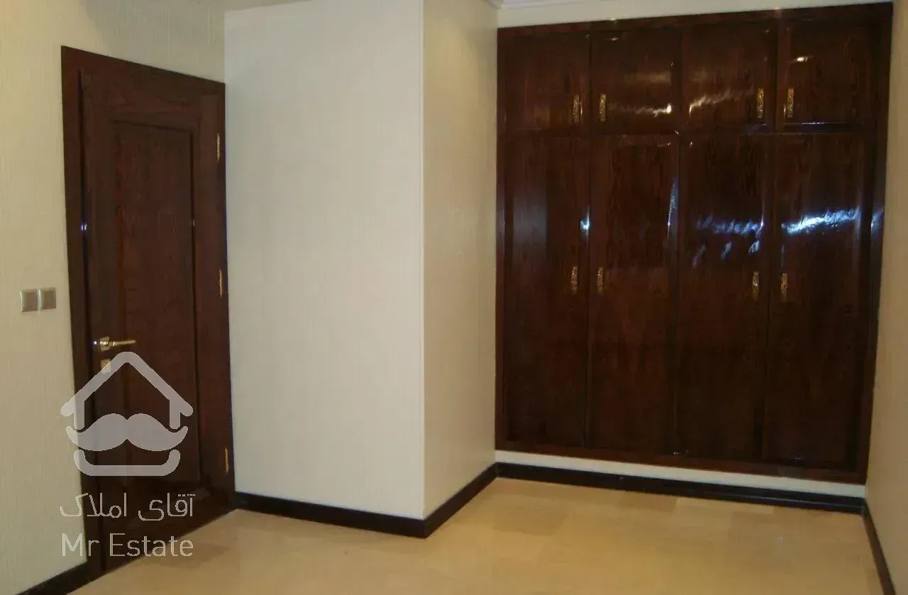 آپارتمان 140 متری 3 خوابه