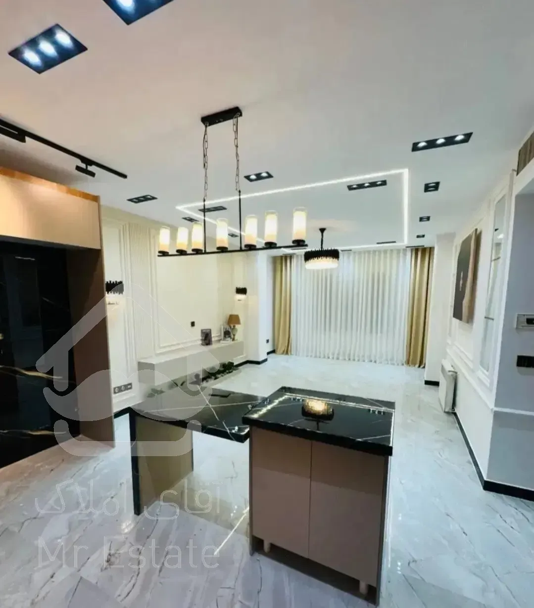 باکس پونک ( تاپ لوکیشن ) / ۶۰ متر / شیک و جذاب