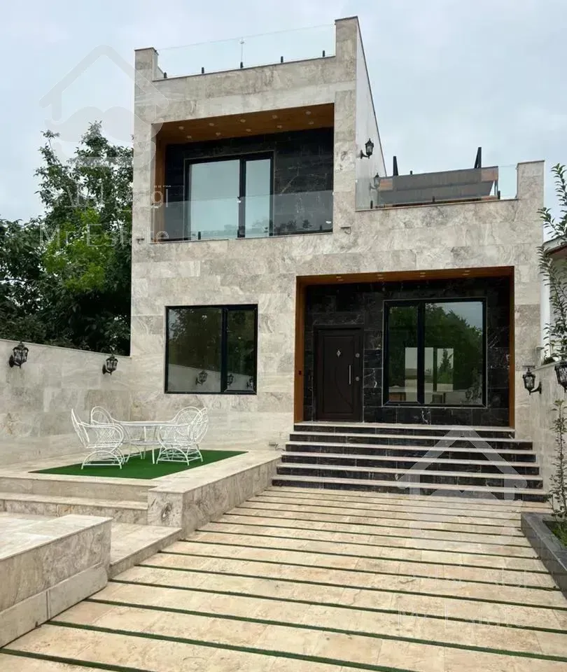 ویلا۲۲۰متری بنا۲۵۰(سه خوابه روف دار)