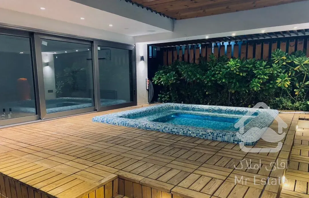 ویلا   ساحلی   فول   لب   دریا