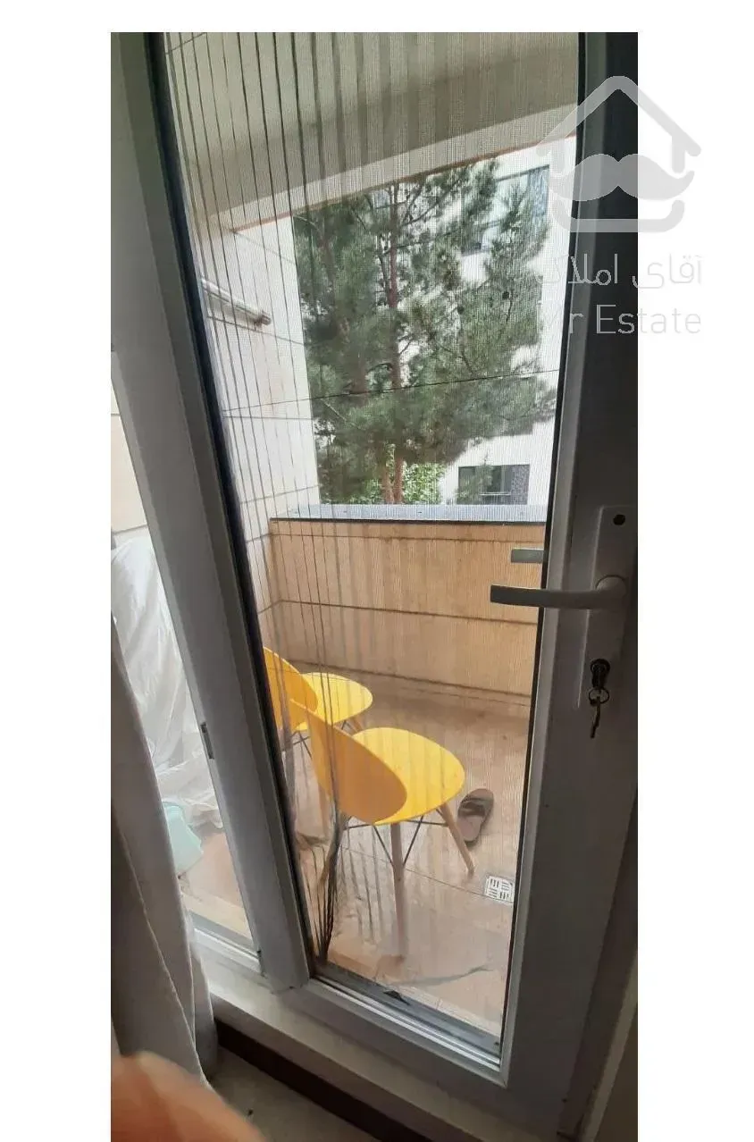 آپارتمان 82 متری 2 خواب غرق در نور