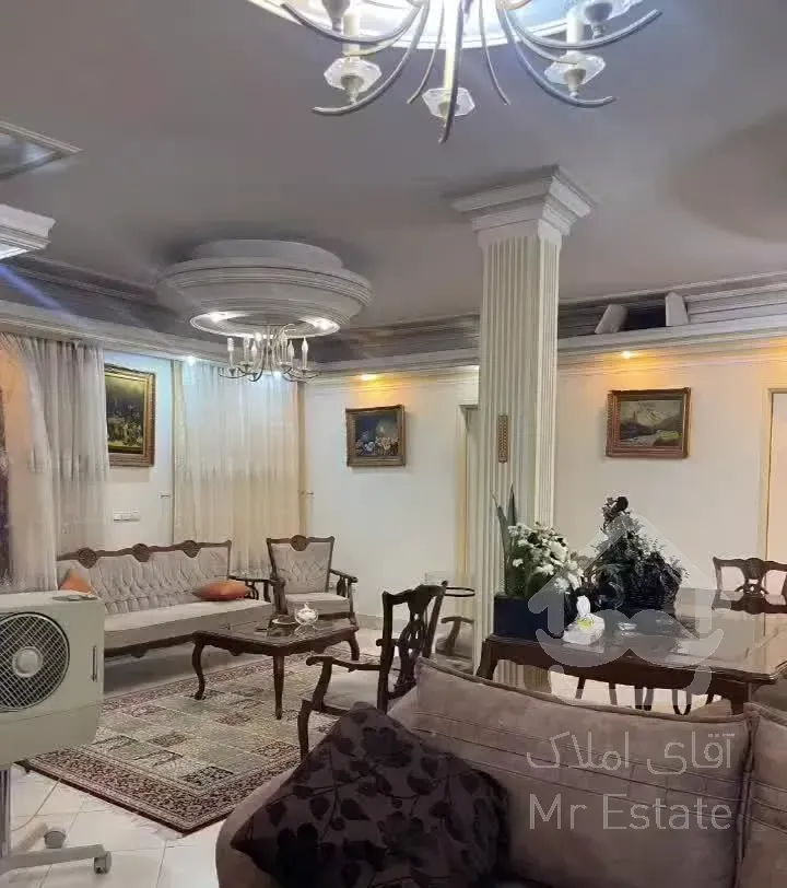 ۱۴۰ متر سه خواب فول امکانات سالن پرده خور