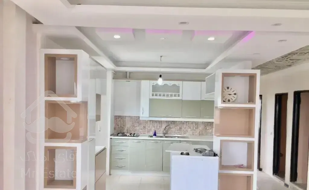 فروش واحد ۱۰۵ متری