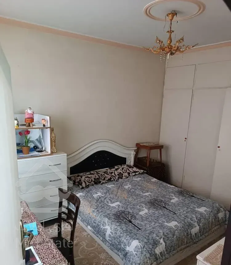 آپارتمان ۵۰ متری ۱ خوابه فول امکانات خوش نقشه