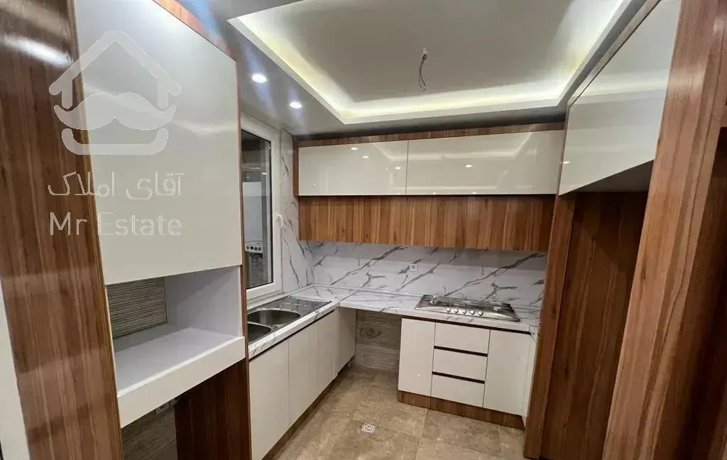 ۶۲متر/ فول امکانات با بالکن/سالن پرده خور َ/کن