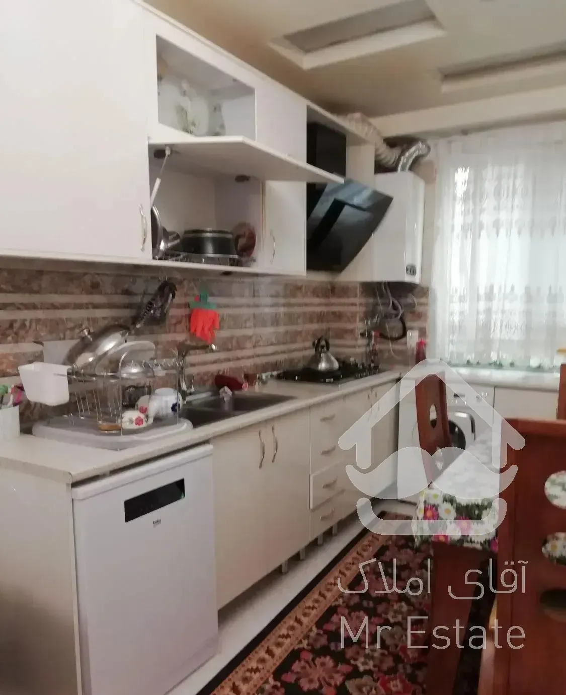 ۷۶متری فول امکانات۲خوابه فوق خوش نقشه تمیز( فرشید)