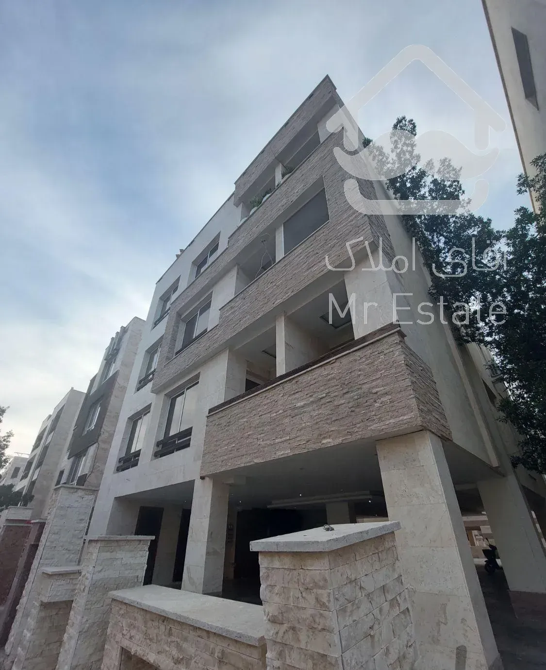 فروش ۵۴ متر / فاز a /  رو به نما / خوش نقشه