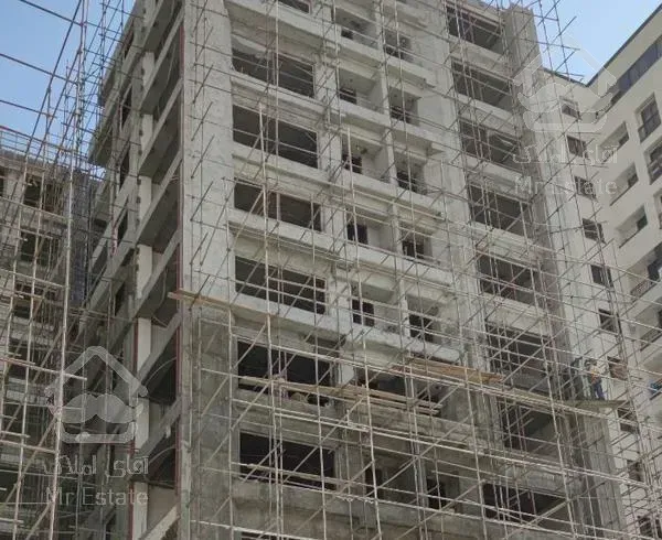 واحد۱۰۰متری/برج یاران/دارای وام بانکی/دریاچه‌چیتگر