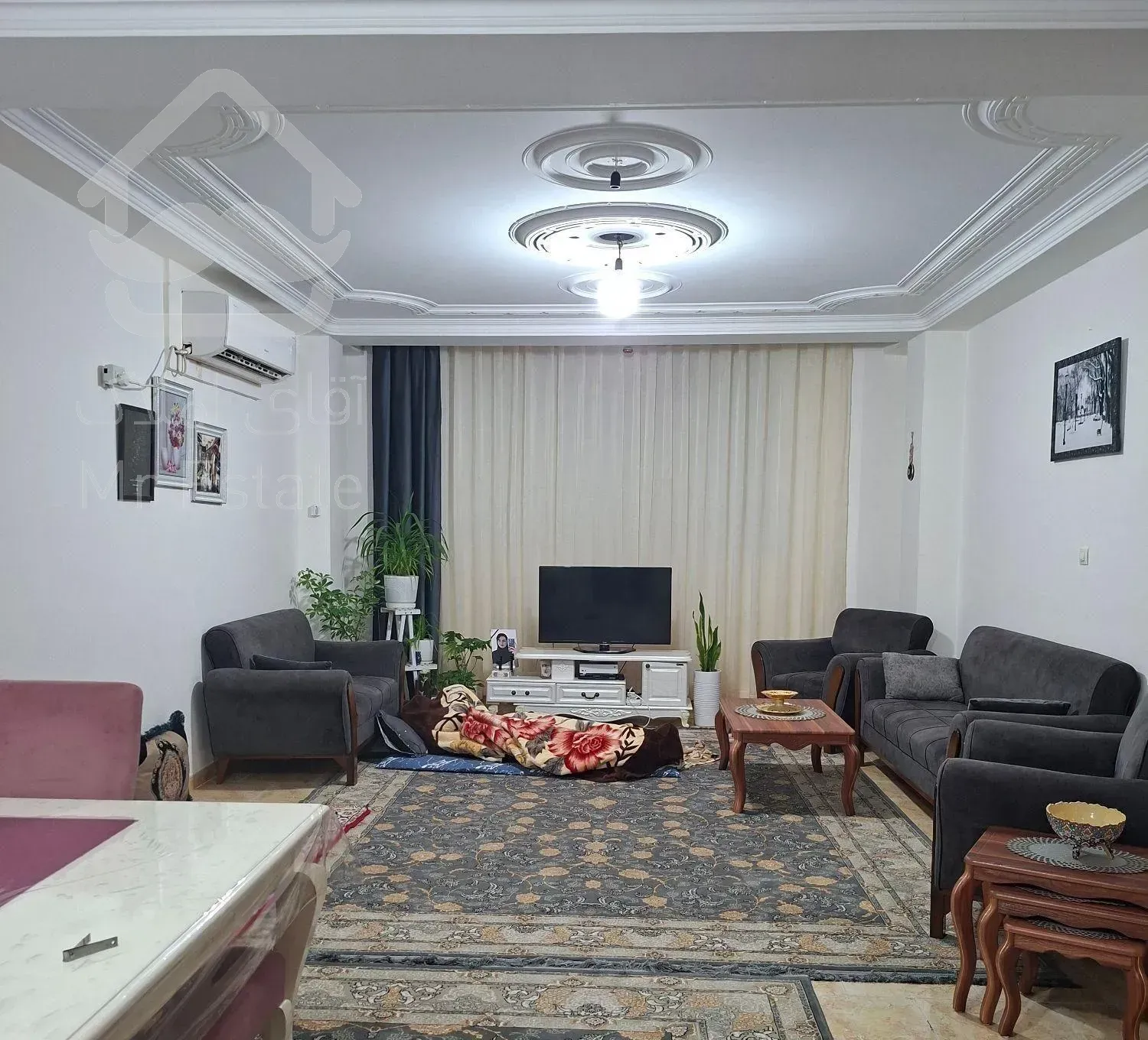 رهن واجاره واحد ۹۵متری سام وزال