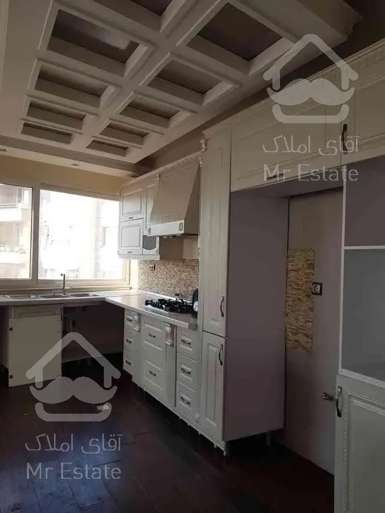 120 متر نیاوران تکواحدی غرق نور