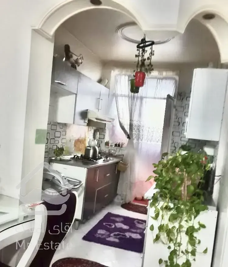 آپارتمان ۴۸ متری با پارکینگ