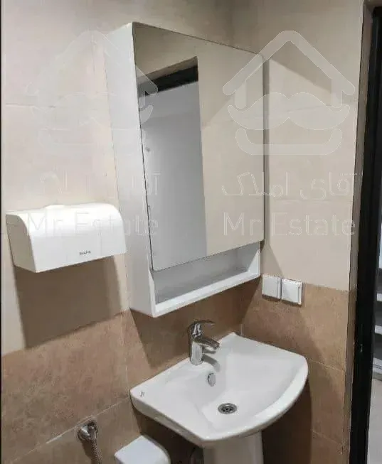 اجاره آپارتمان 100 متری در برج نوساز شهرک چیتگر