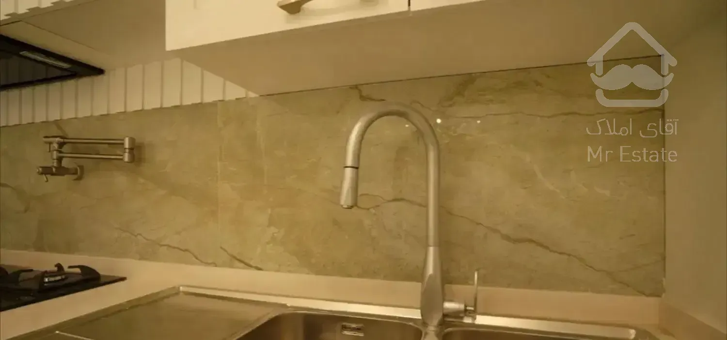 ۹۰متر اقبال پشت حاشیه وکیل آباد نوساز گرمایش از کف