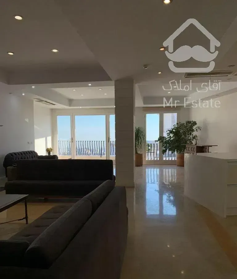 ٢٣٠ متر سه خواب دربند