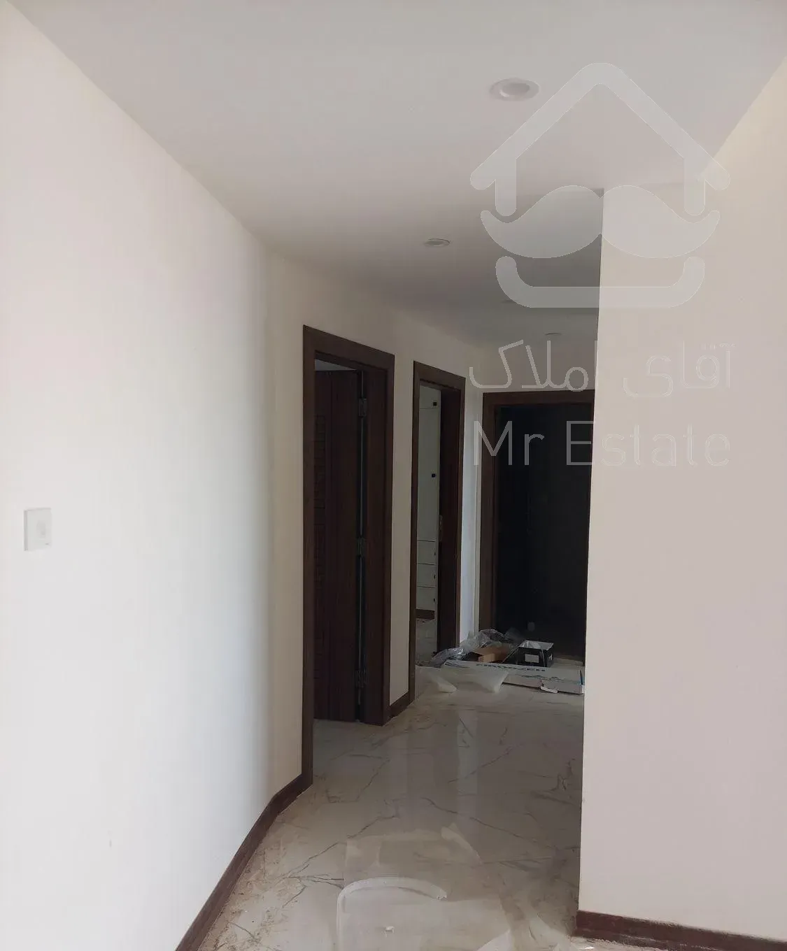 آپارتمان ۲۵۰ متری ۴ خوابه