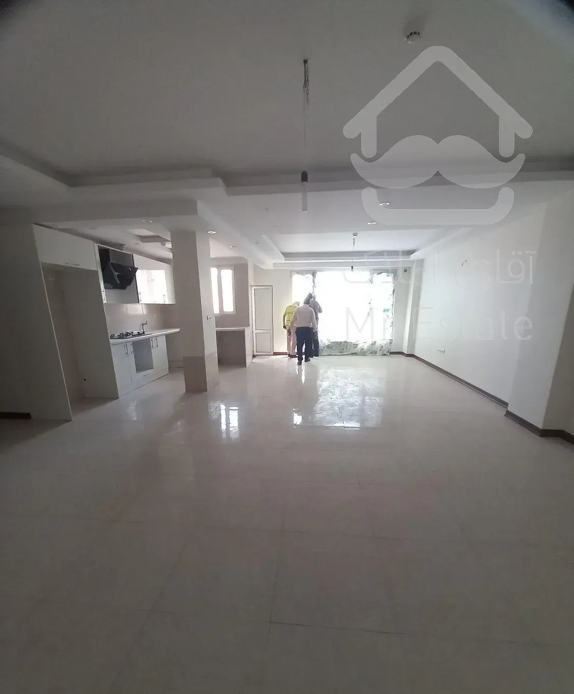 آپارتمان ۱۱۸ متر تک واحدی میدان نامجو