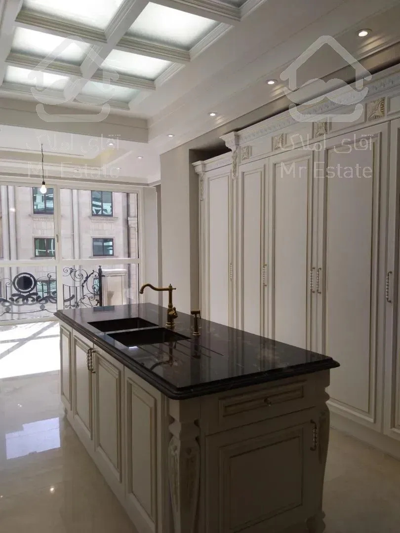 طبقه چهارم 90% متریال اروپایی