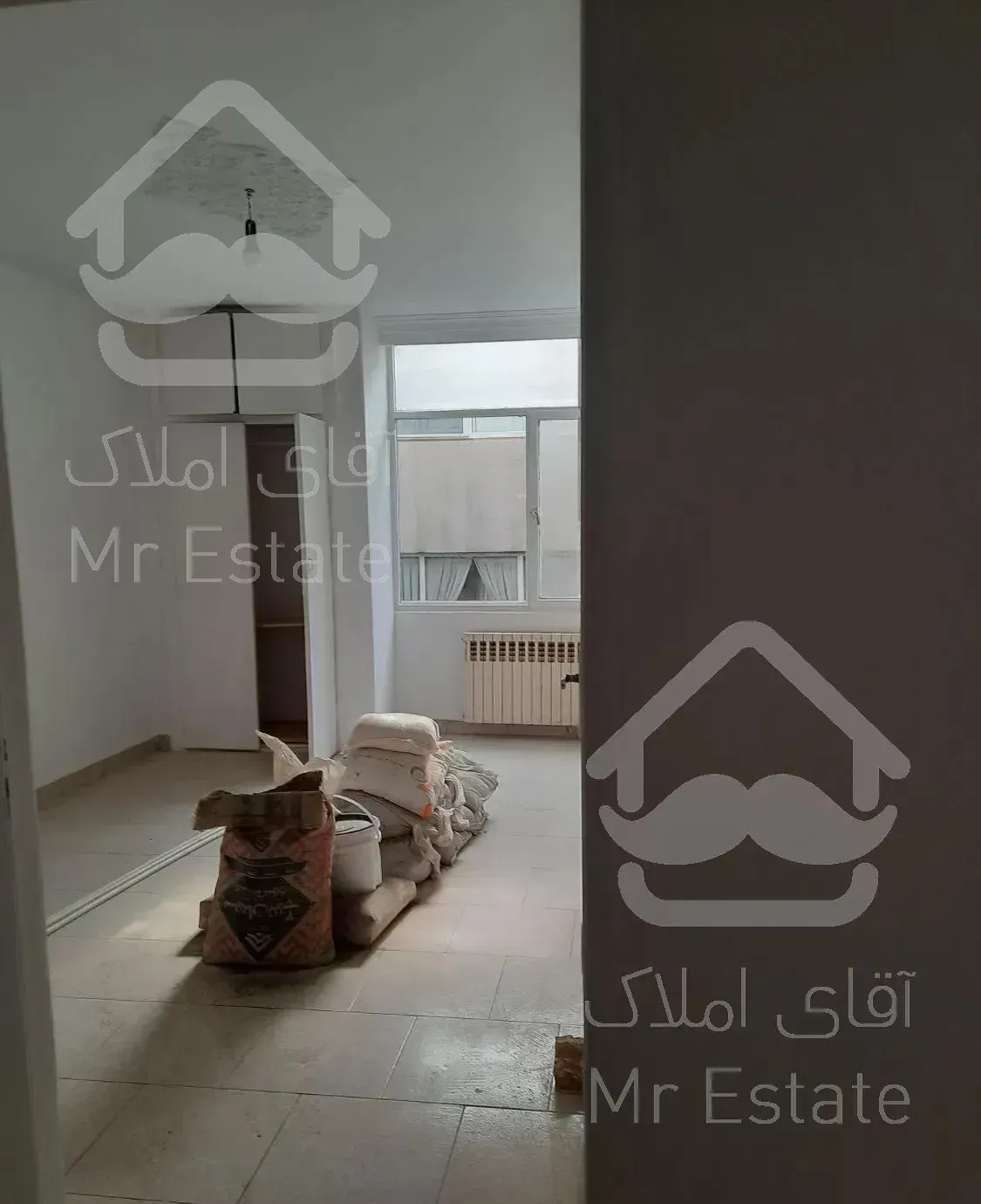 آپارتمان ۵۷متریک خوابه موقعیت اداری واقع درهمکف