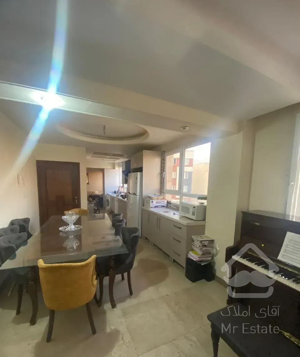 شریعتی بالاترازمیردامادفرعی دنج۱۴۸متر۲خواب تکواحدی