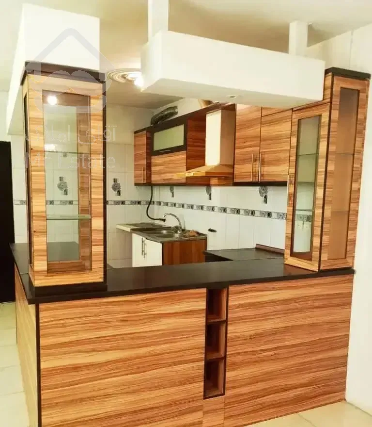 63 متر خوش نقشه غرق در نور