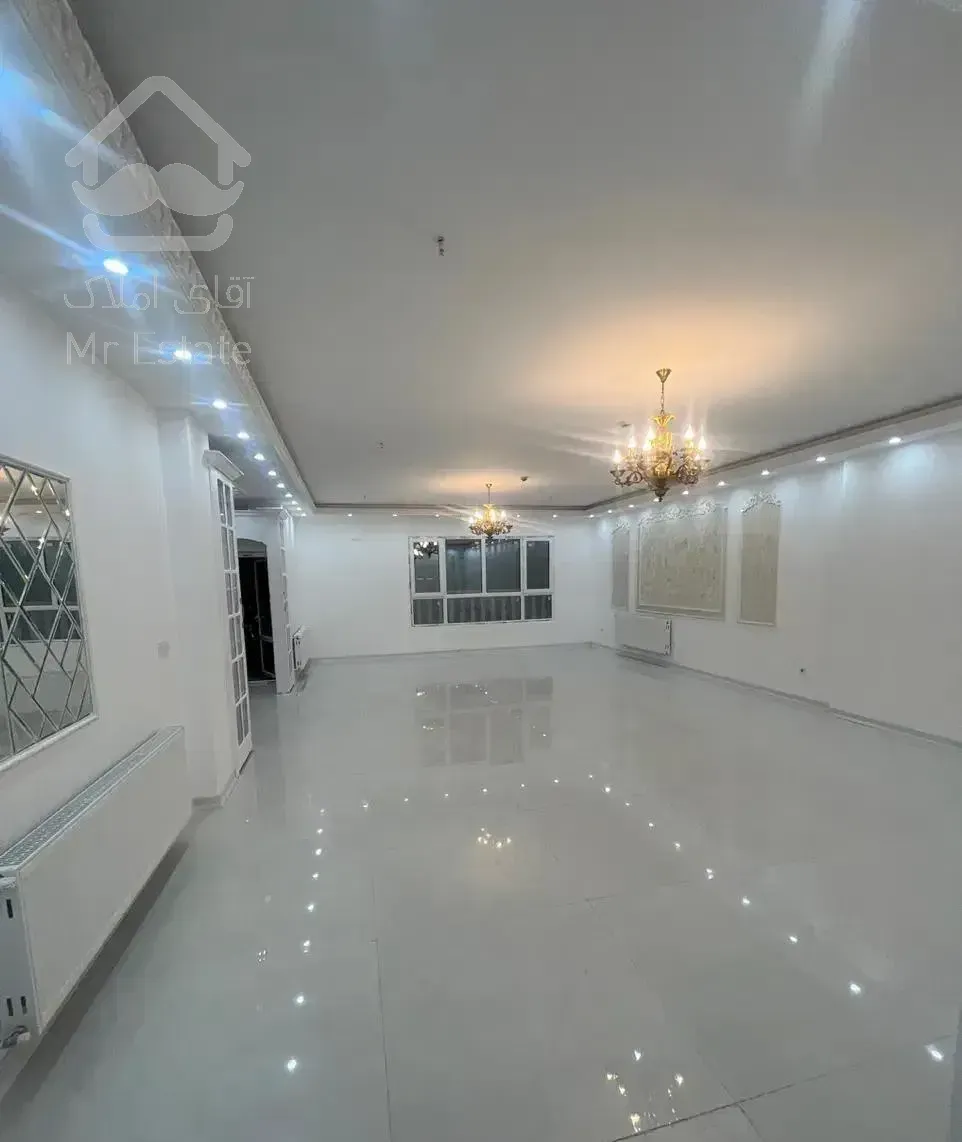 اپارتمان صفر ۳ خواب شیک