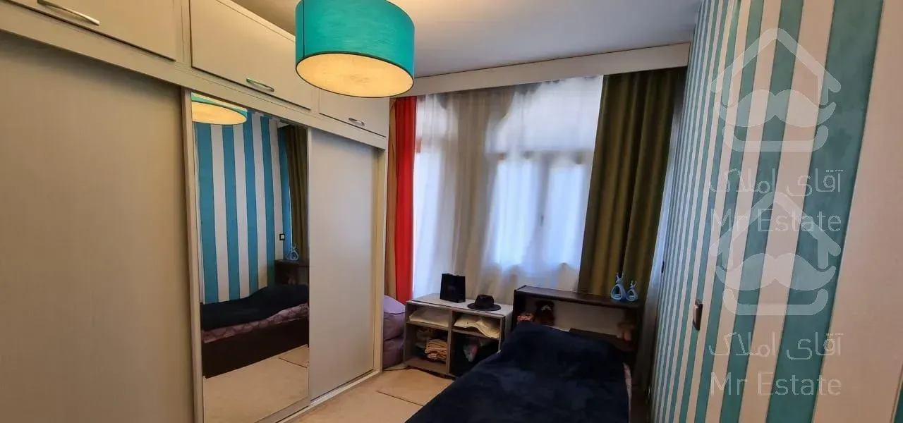 ۹۴ متر دوخوابه تک‌واحدی