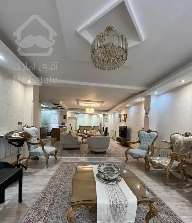 فروش ۱۲۵ متری اسپکلا طبقه اول