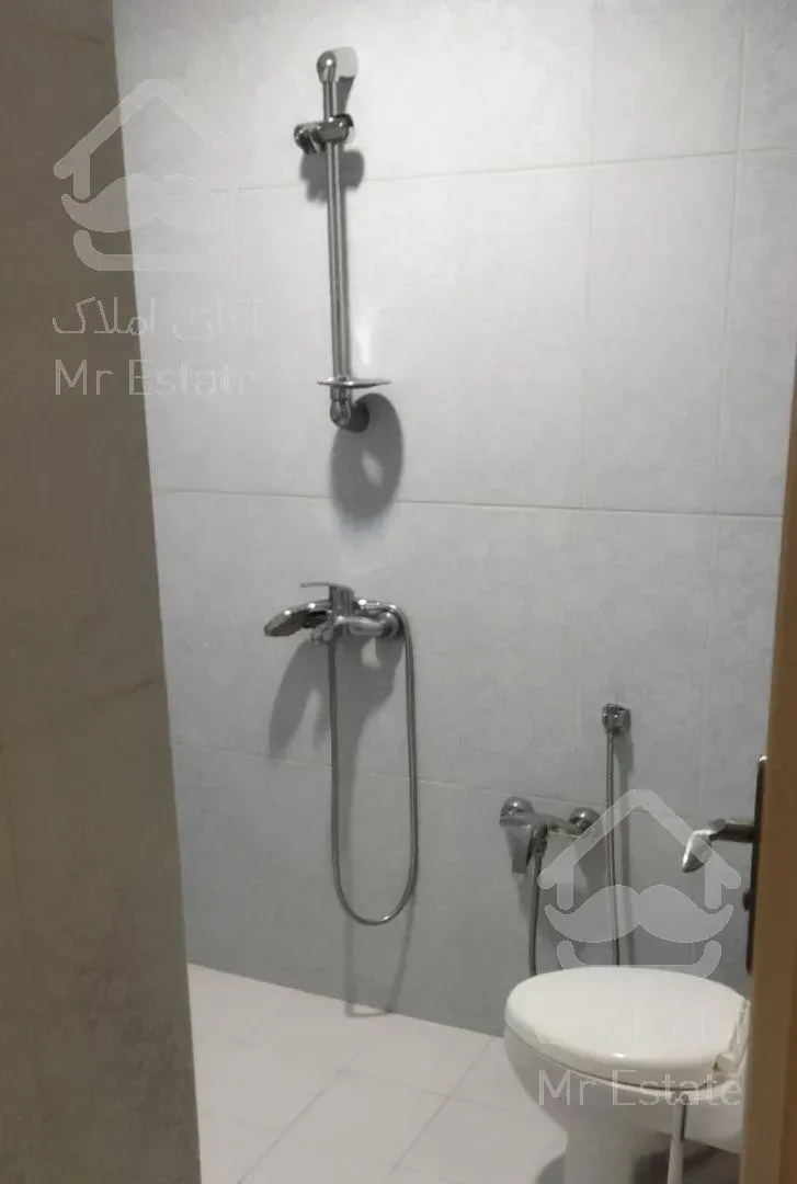 آپارتمان ۱۴۵ متر (رجائی شهر) زعفرانیه ویلاشهر