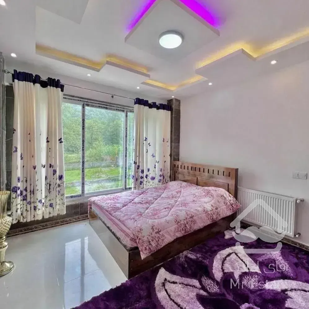 برج برند منطقه/ طبقه هشتم/ ویو کل تهران